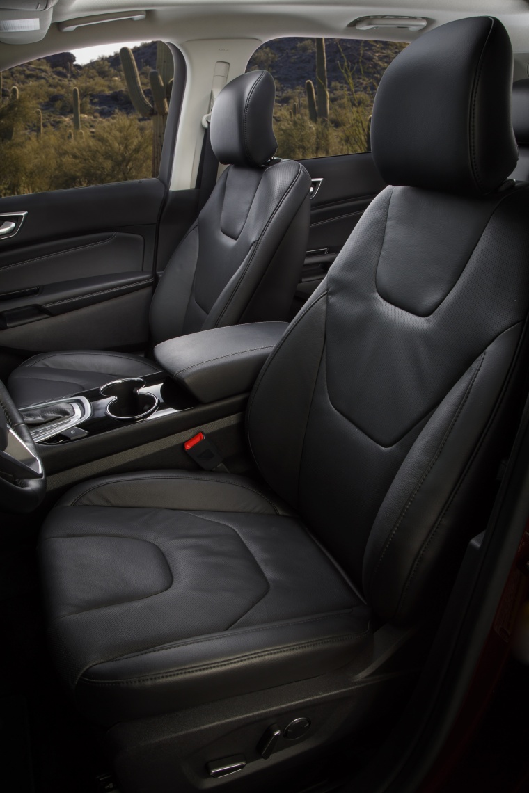 2015 Ford Edge Titanium Front Seats Picture