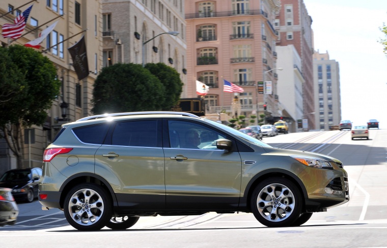 2014 Ford Escape Titanium 4WD Picture