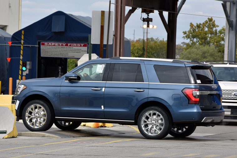 2020 Ford Expedition Limited Picture