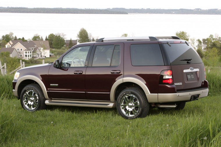 2010 Ford Explorer Eddie Bauer Picture