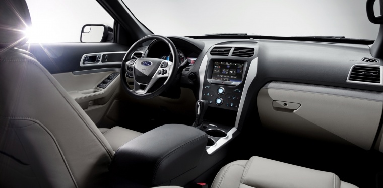 2011 Ford Explorer Limited 4WD Interior Picture