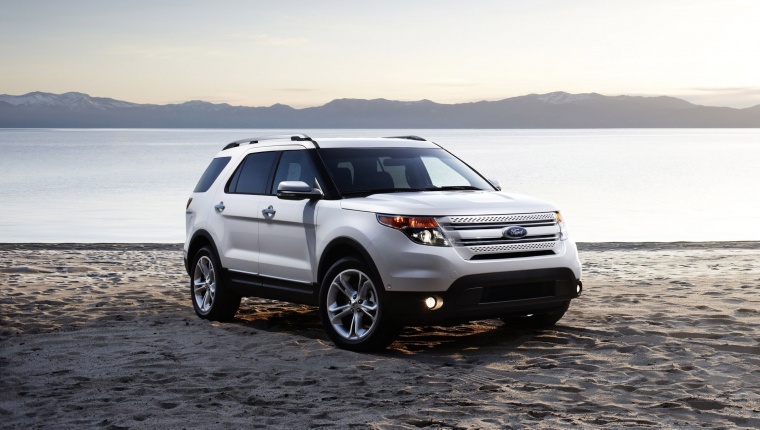 2013 Ford Explorer Limited 4WD Picture