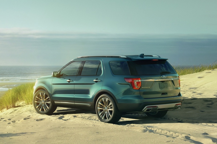 2016 Ford Explorer Platinum 4WD Picture