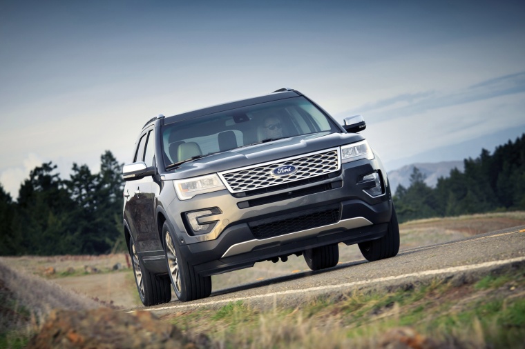 2016 Ford Explorer Platinum 4WD Picture