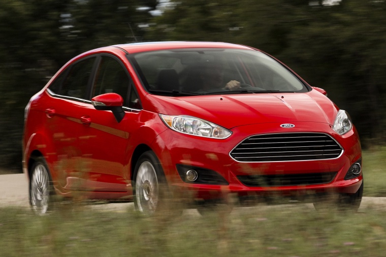 2015 Ford Fiesta Sedan Titanium Picture