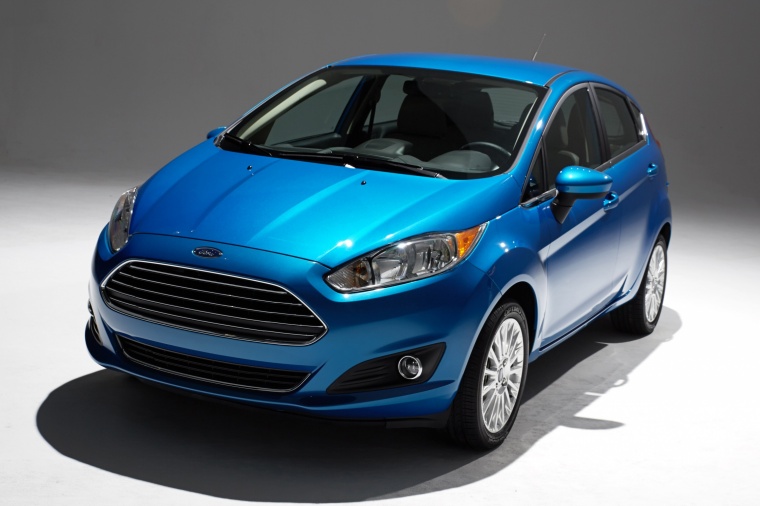 2015 Ford Fiesta Hatchback Titanium Picture