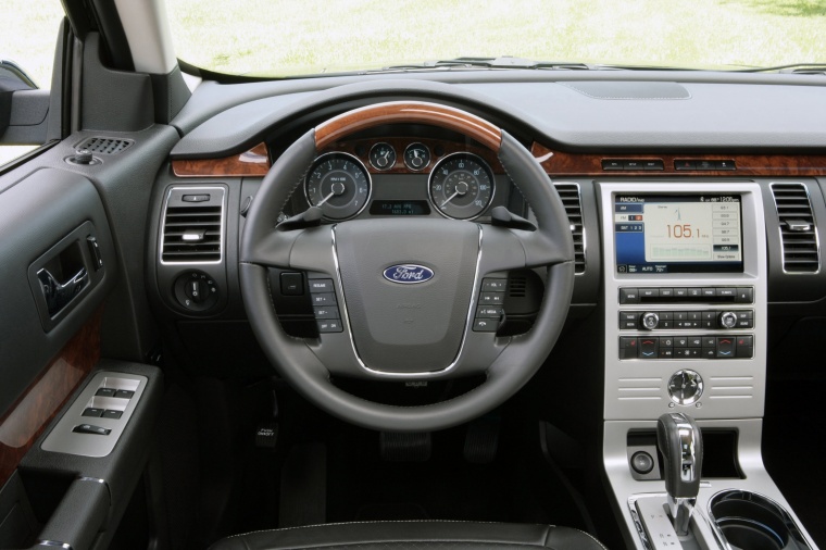 2012 Ford Flex EcoBoost Cockpit Picture