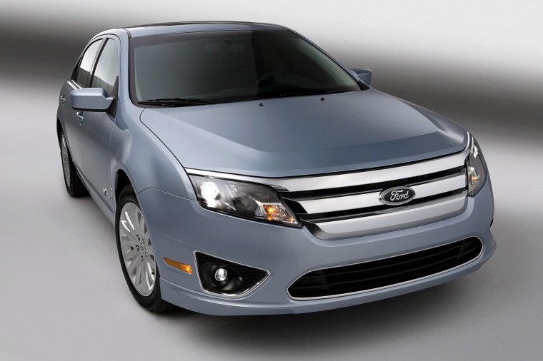 2011 Ford Fusion Hybrid Picture