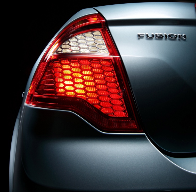 2012 Ford Fusion Hybrid Tail Light Picture