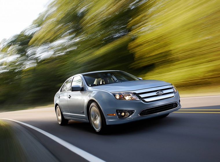 2012 Ford Fusion Hybrid Picture