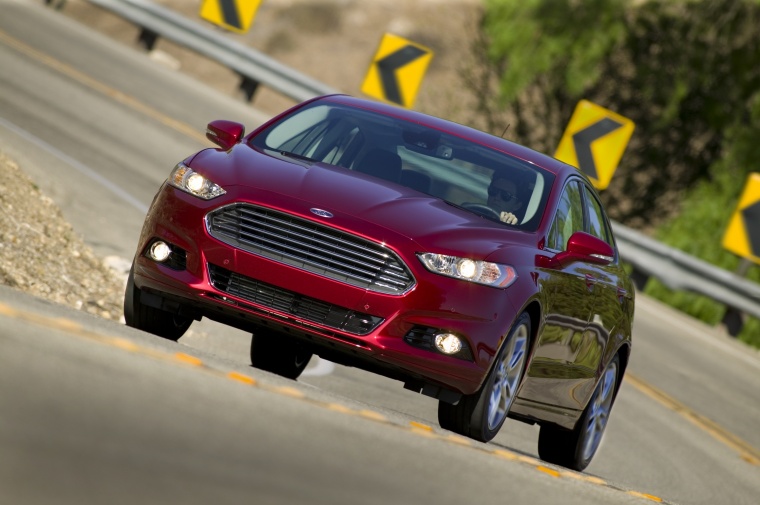 2015 Ford Fusion Titanium AWD Picture