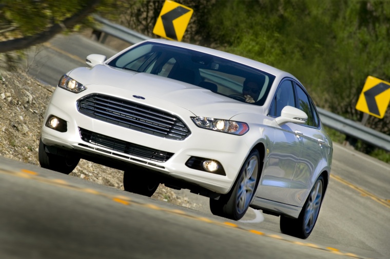 2015 Ford Fusion Titanium AWD Picture