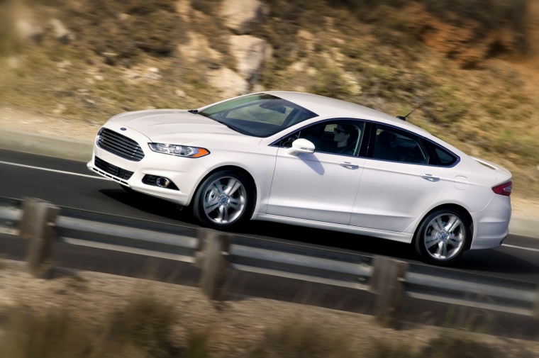 2016 Ford Fusion Titanium AWD Picture