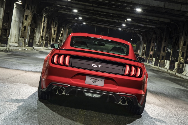 2018 Ford Mustang GT Fastback Performance Pack 2 Picture