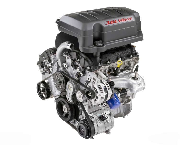 2012 GMC Acadia 3.6-liter V6 Engine Picture