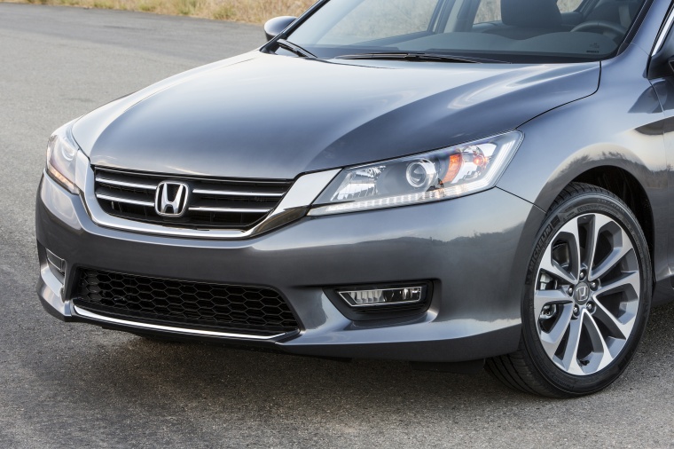 2013 Honda Accord Sedan Sport Headlights - Picture / Pic / Image