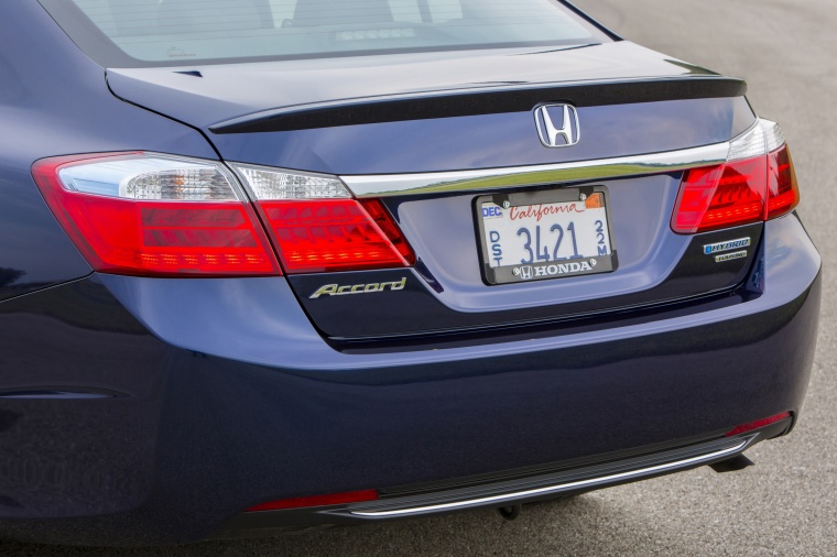 2014 Honda Accord Hybrid Sedan Touring Tail Lights Picture