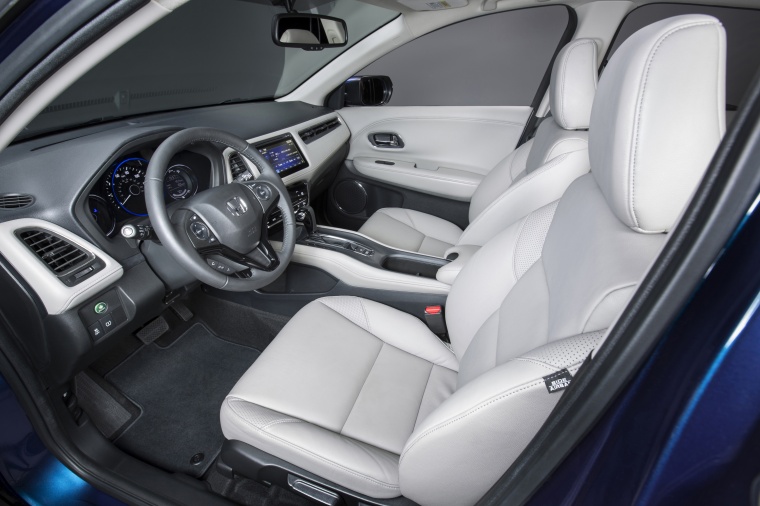 2016 Honda HR-V Front Seats Picture