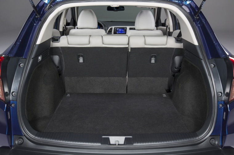 2016 Honda HR-V Trunk Picture