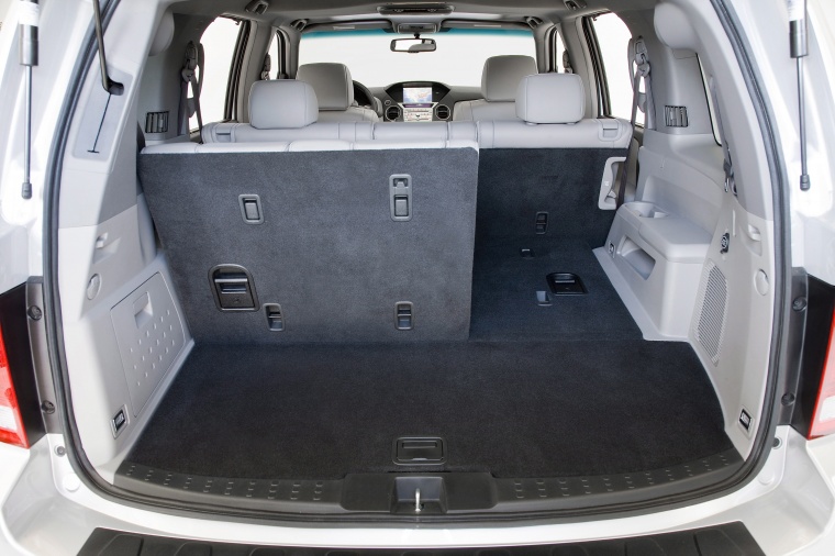 2011 Honda Pilot Trunk Picture