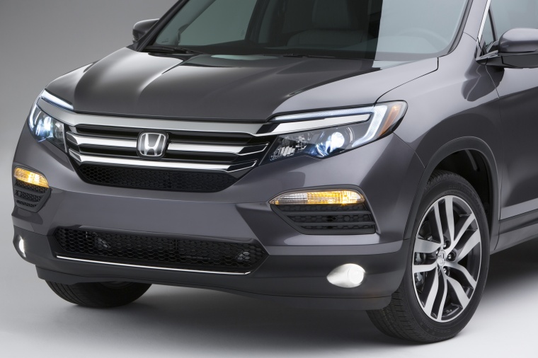 2018 Honda Pilot Front Fascia Picture