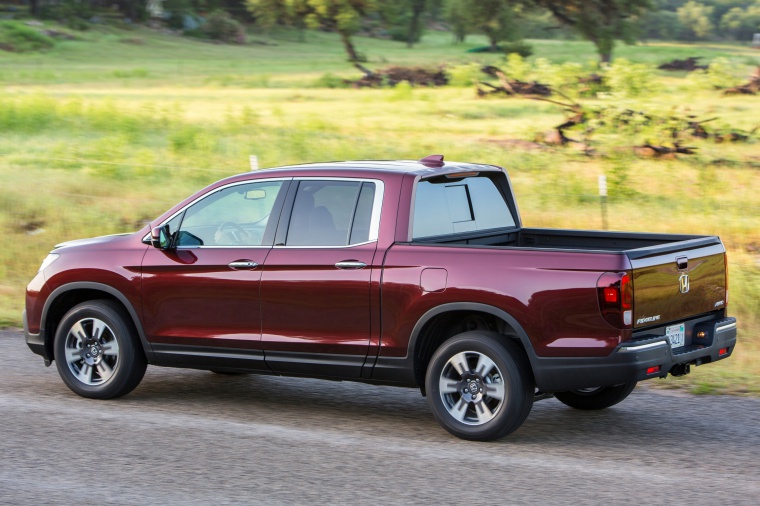 2019 Honda Ridgeline AWD Picture