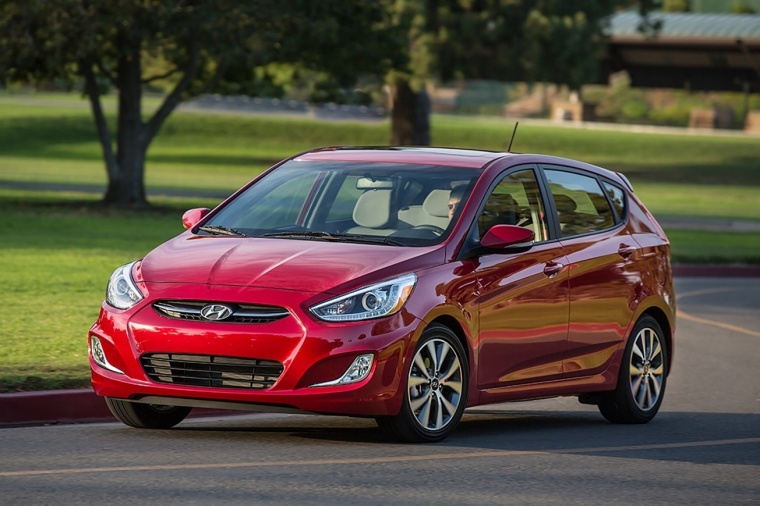 2015 Hyundai Accent Hatchback Picture