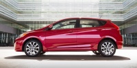 2016 Hyundai Accent Pictures