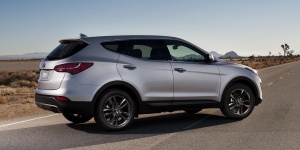 2015 Hyundai Santa Fe Reviews / Specs / Pictures / Prices