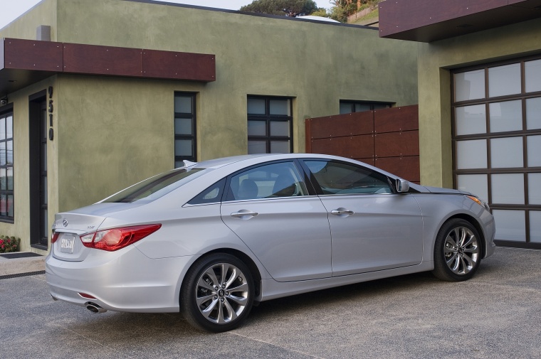 2012 Hyundai Sonata 2.0T Picture