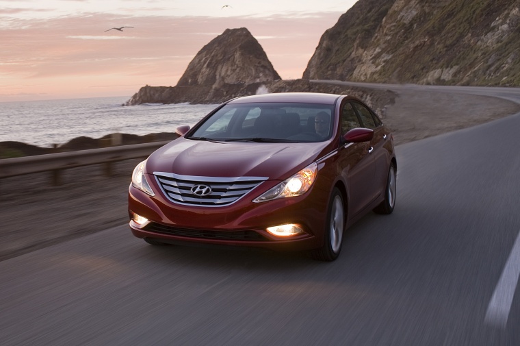 2013 Hyundai Sonata Picture