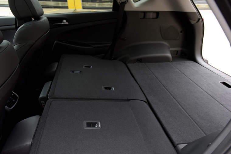 2018 Hyundai Tucson Limited 1.6T Rear Seats Folded Picture