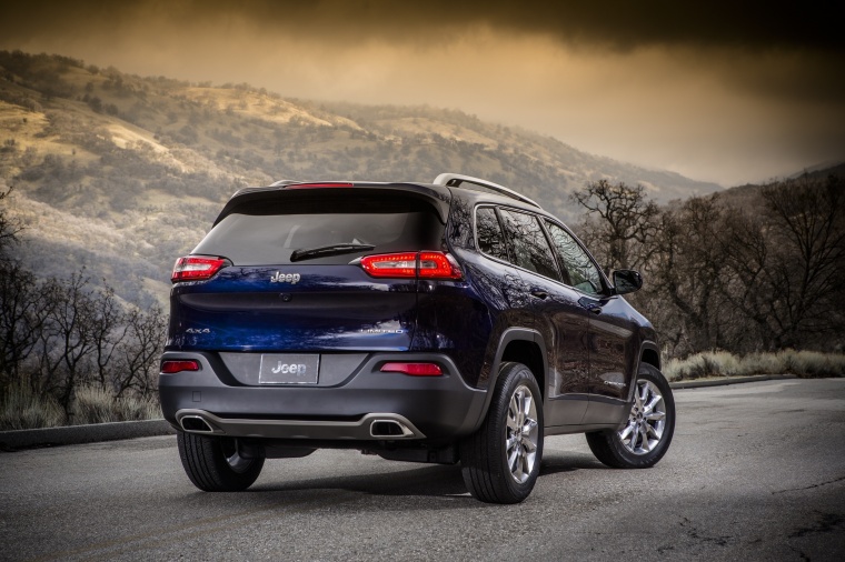 2018 Jeep Cherokee Limited 4WD Picture