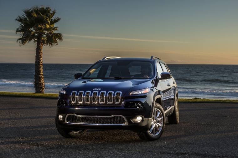 2018 Jeep Cherokee Limited 4WD Picture