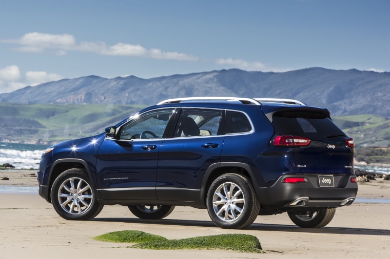 2018 Jeep Cherokee Limited 4WD Picture