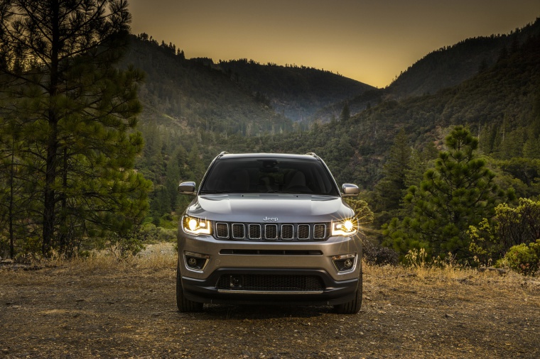 2019 Jeep Compass Limited 4WD Picture