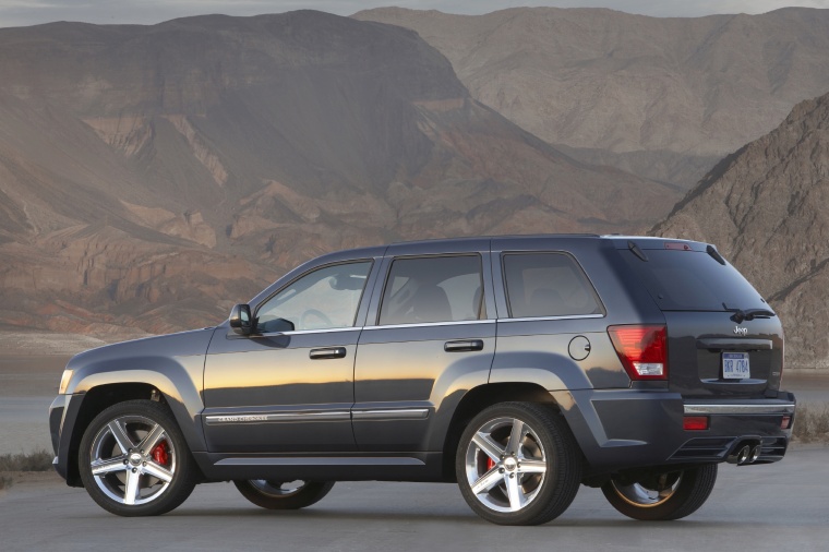 2010 Jeep Grand Cherokee SRT8 Picture