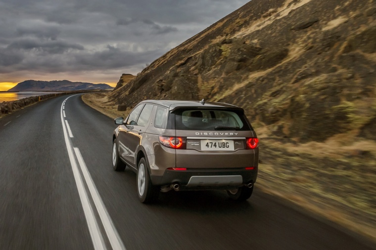 2015 Land Rover Discovery Sport HSE Luxury Picture