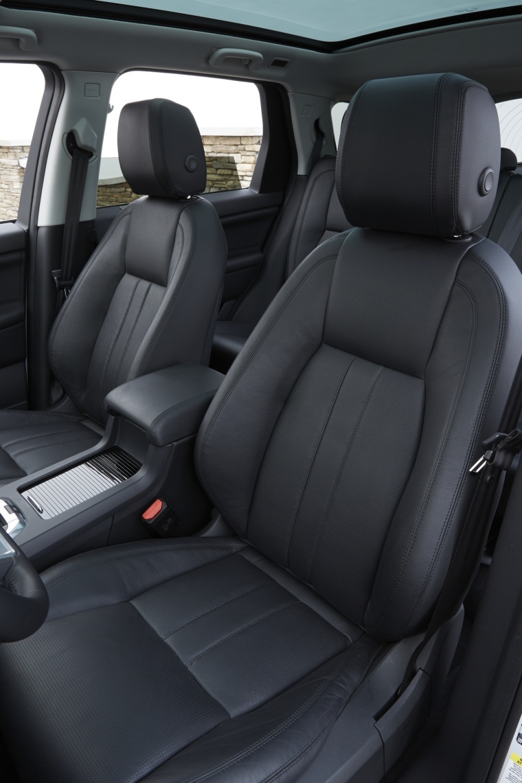 2015 Land Rover Discovery Sport HSE Luxury Front Seats Picture