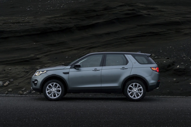 2015 Land Rover Discovery Sport HSE Luxury Picture