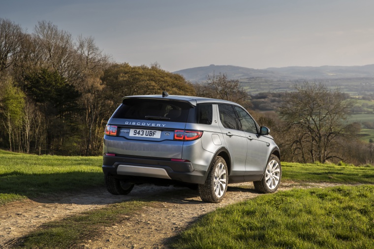 2020 Land Rover Discovery Sport P250 S Picture