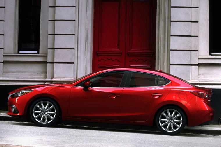 2016 Mazda Mazda3 Sedan Picture