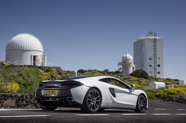 2017 McLaren 570GT Coupe Picture