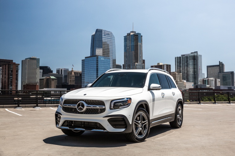 2020 Mercedes-Benz GLB 250 Picture