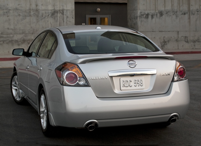 2011 Nissan Altima 3.5 SR Picture