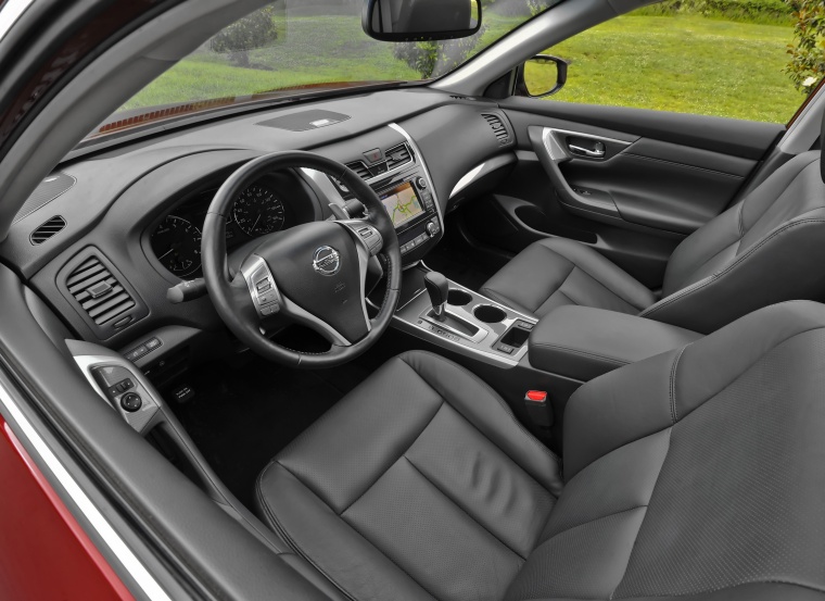 2014 Nissan Altima Sedan 3.5 SL Interior Picture