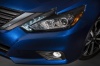 2016 Nissan Altima SR Headlight Picture