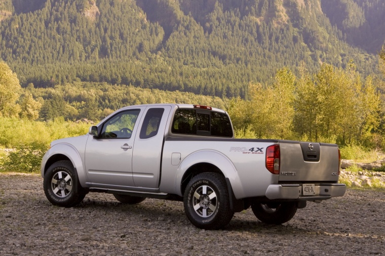 2010 Nissan Frontier King Cab PRO-4X 4WD Picture