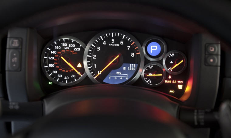 2012 Nissan GT-R Coupe Gauges Picture