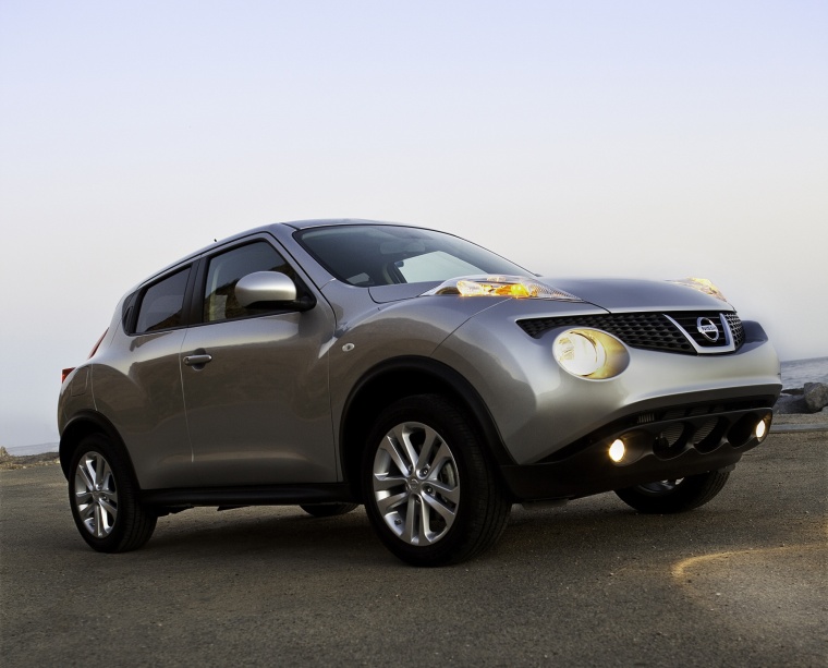 2013 Nissan Juke SL AWD Picture